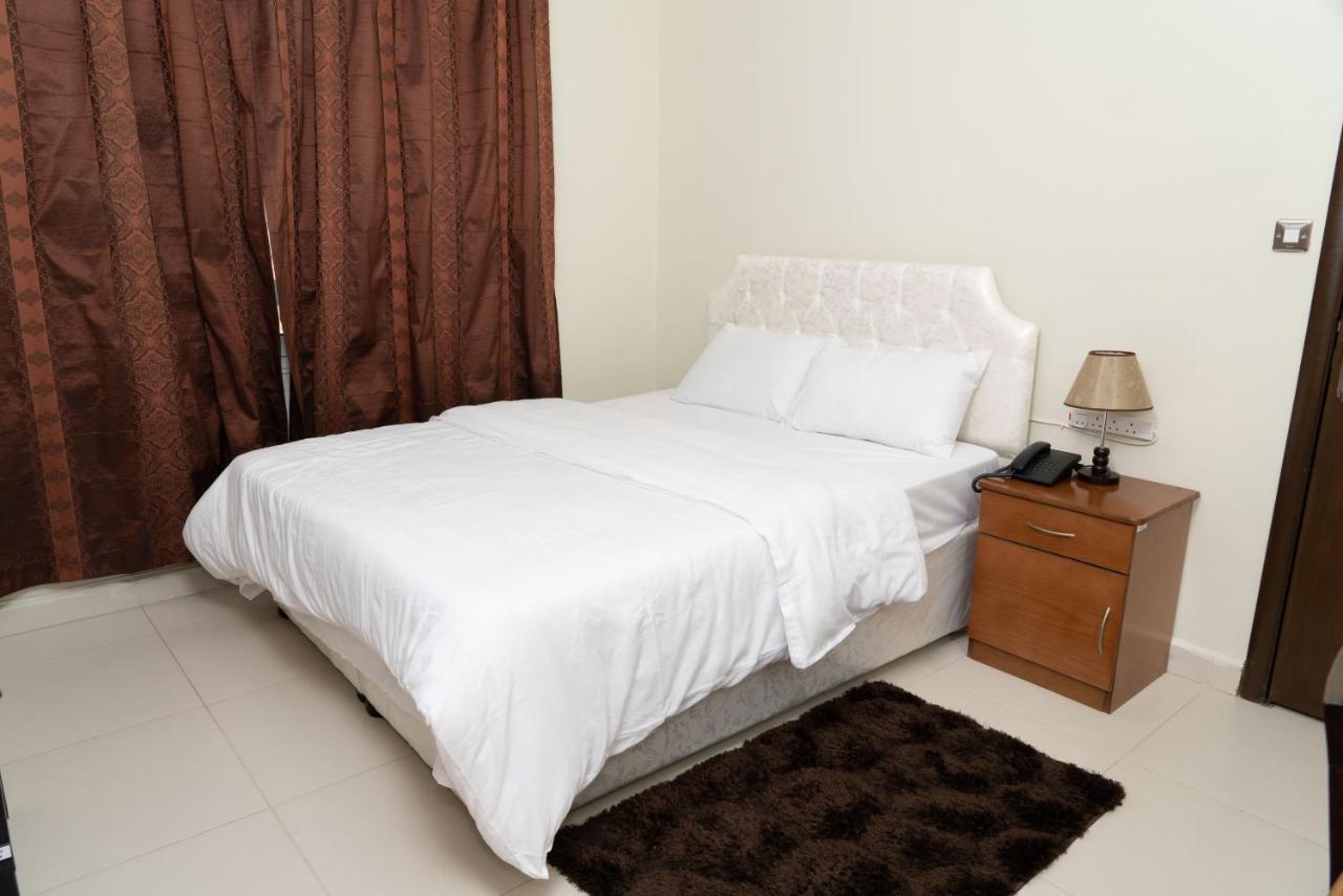 Zodiac Hotel Apartments Fahaheel Kuwait City Esterno foto