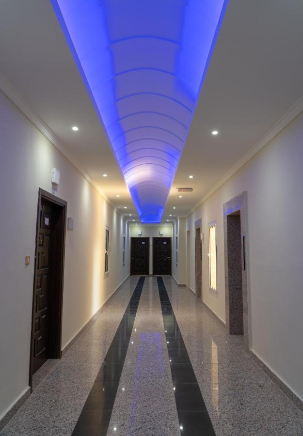 Zodiac Hotel Apartments Fahaheel Kuwait City Esterno foto