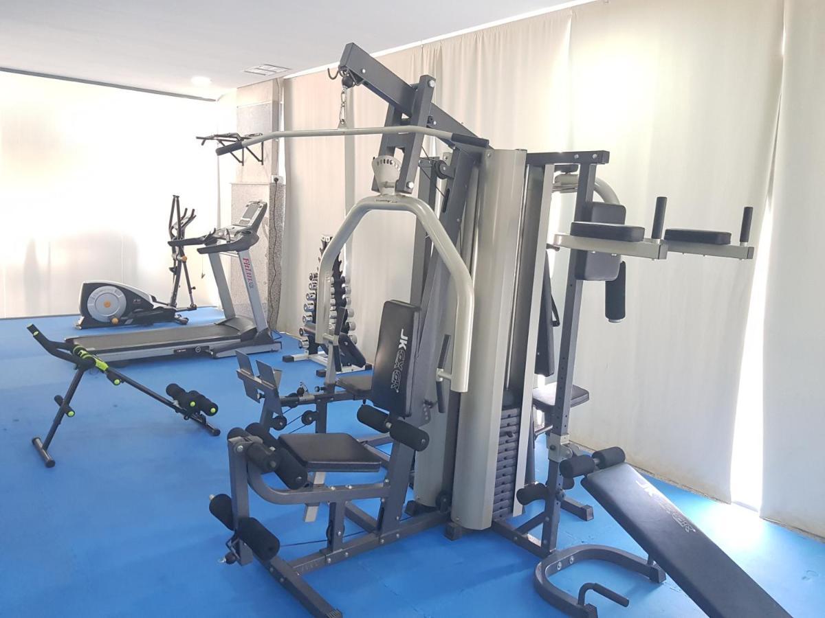 Zodiac Hotel Apartments Fahaheel Kuwait City Esterno foto